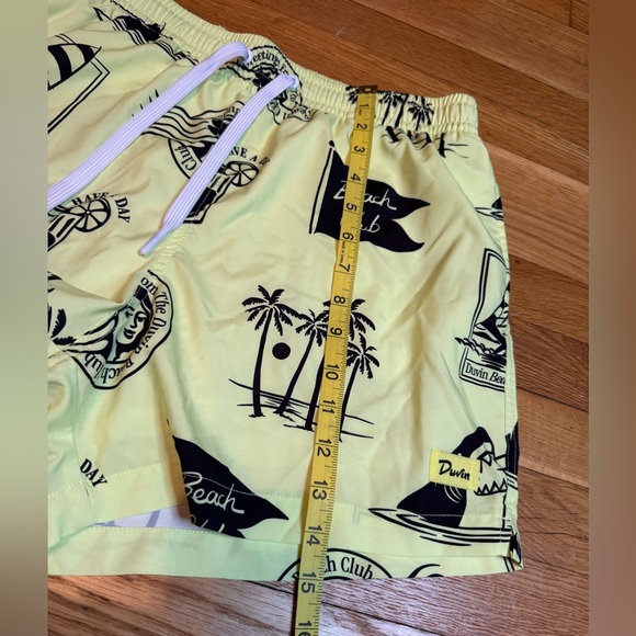 Duvin Beach Club Neon Yellow Shorts - Picture 3 of 7